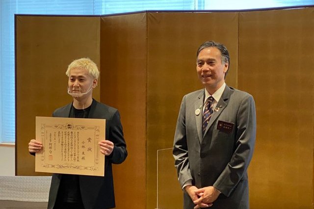 アジア人初！日本人初の快挙 三つ星を獲得した「Restaurant KEI」オーナー小林圭シェフ　長野県知事褒章